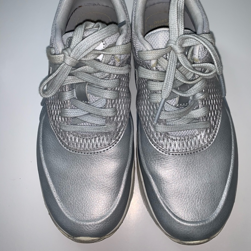 Nike Air Max Thea Silver 6